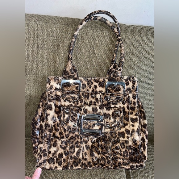 Guess Leopard Print Large Purse - Picture 4 of 5
